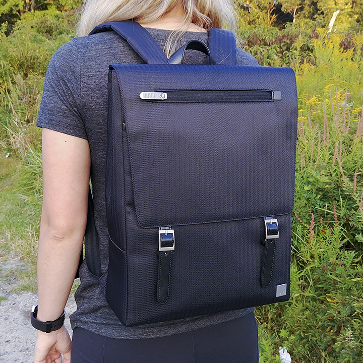Moshi Helios Lite Designer Backpack Review