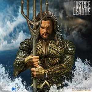 Justice League Aquaman Figure
